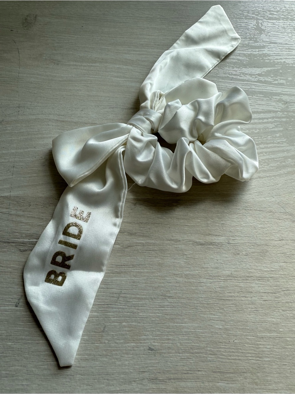 RARE Victoria’s Secret Satin Bride Bow Scrunchie